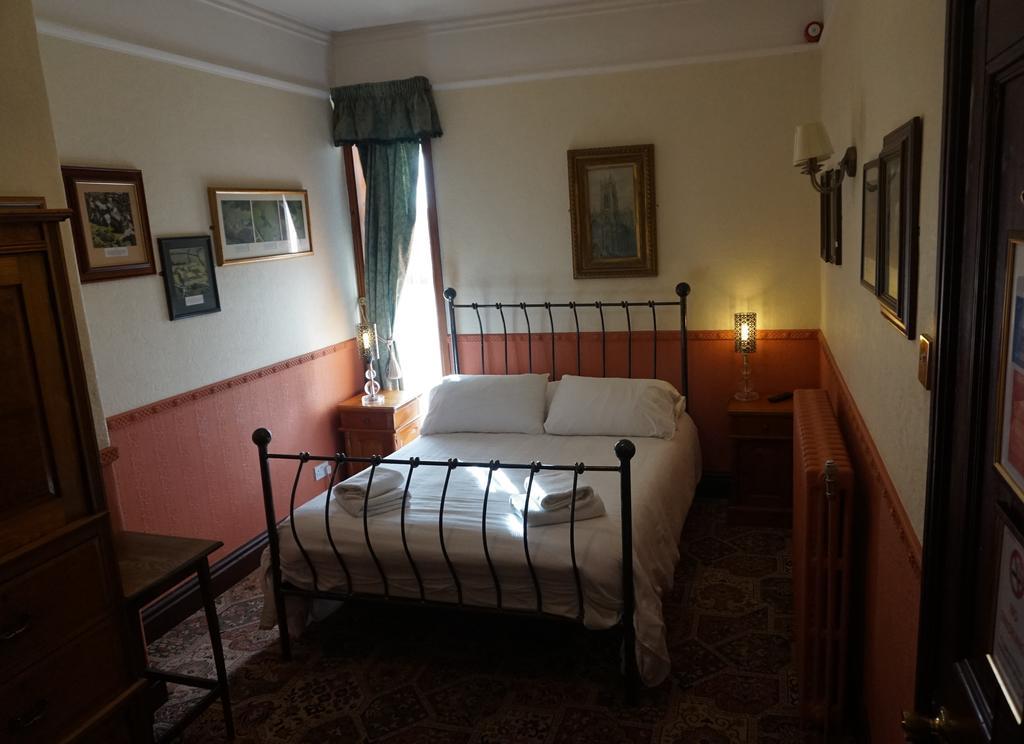 The Butlers Hotel Лидс Экстерьер фото