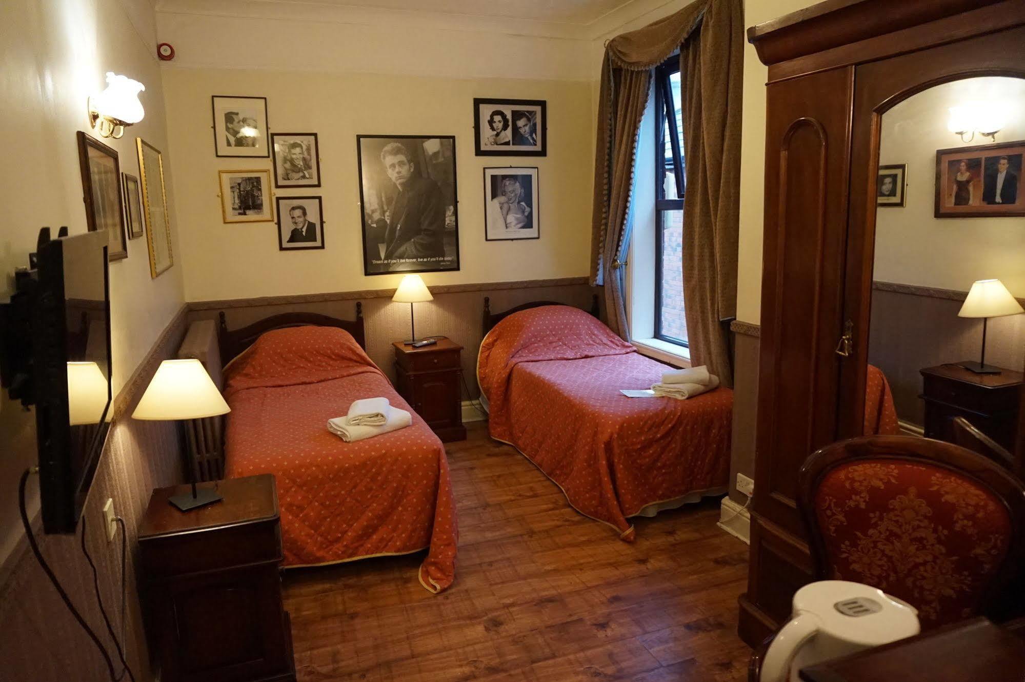 The Butlers Hotel Лидс Экстерьер фото